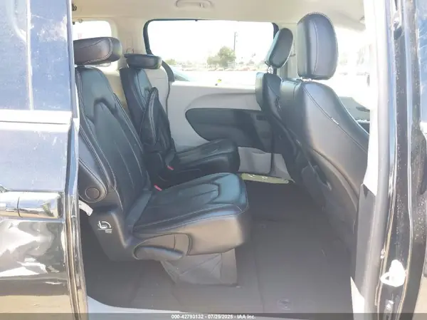 2C4RC1BG2NR158481 2022 CHRYSLER PACIFICA - Image 8