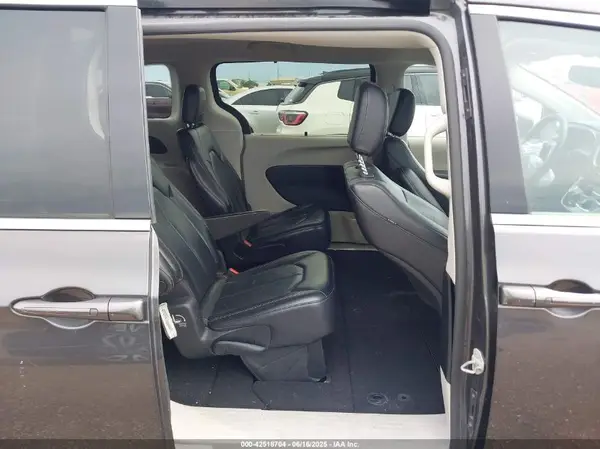 2C4RC1BG2NR170288 2022 CHRYSLER PACIFICA - Image 8