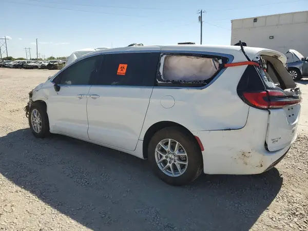 2C4RC1BG2PR502734 2023 CHRYSLER PACIFICA - Image 2
