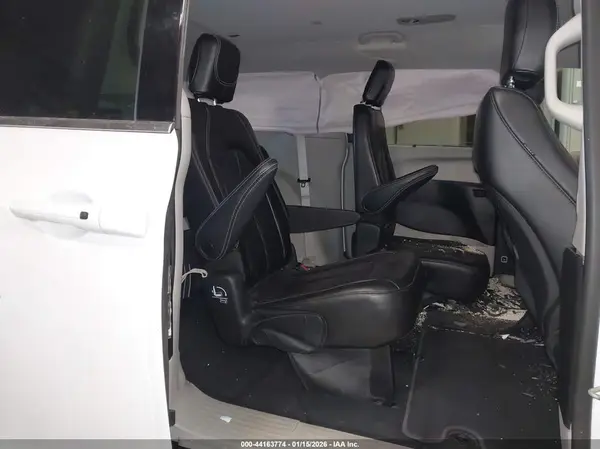2C4RC1BG2PR524331 2023 CHRYSLER PACIFICA - Image 8