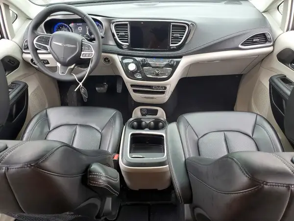 2C4RC1BG2PR539783 2023 CHRYSLER PACIFICA - Image 8