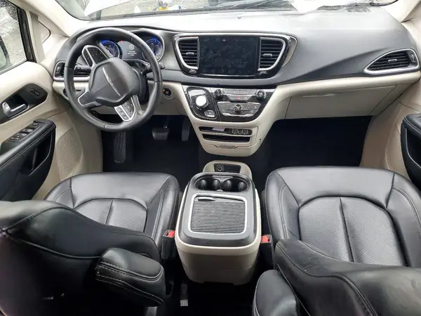 2C4RC1BG2PR552629 2023 CHRYSLER PACIFICA - Image 8