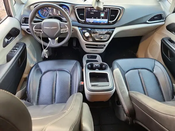 2C4RC1BG2PR552730 2023 CHRYSLER PACIFICA - Image 8