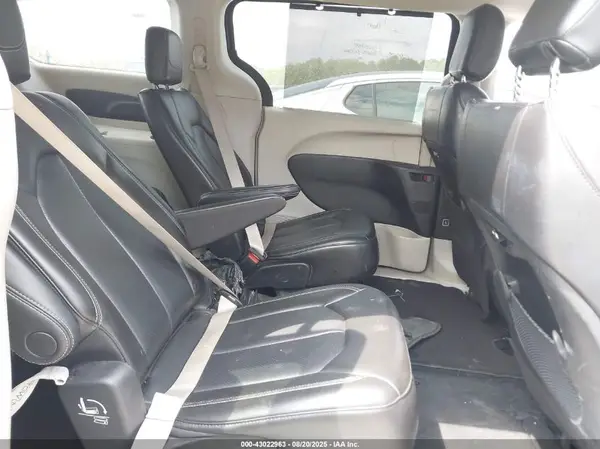 2C4RC1BG2PR571438 2023 CHRYSLER PACIFICA - Image 8