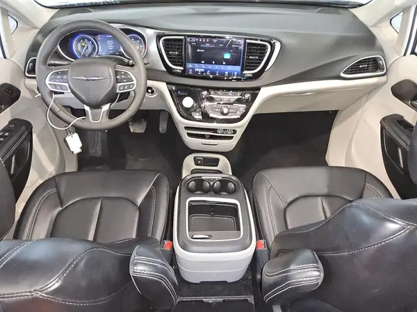 2C4RC1BG2PR581306 2023 CHRYSLER PACIFICA - Image 8