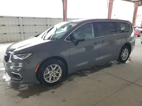 2C4RC1BG2PR605846 2023 CHRYSLER PACIFICA - Image 1