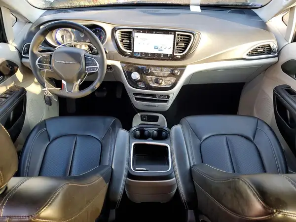 2C4RC1BG2PR606608 2023 CHRYSLER PACIFICA - Image 8