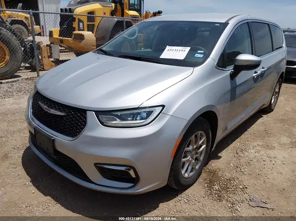 2C4RC1BG2PR620363 2023 CHRYSLER PACIFICA - Image 2