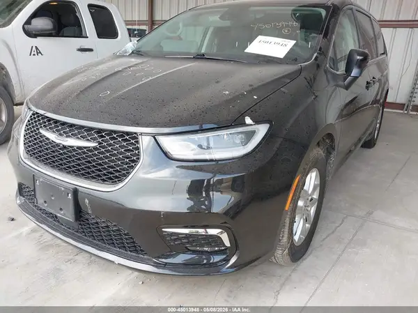 2C4RC1BG2PR631783 2023 CHRYSLER PACIFICA - Image 2