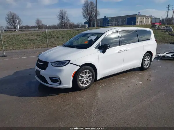 2C4RC1BG2RR110887 2024 CHRYSLER PACIFICA - Image 2