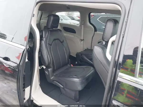 2C4RC1BG2RR135322 2024 CHRYSLER PACIFICA - Image 8