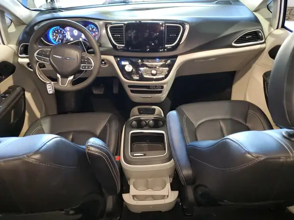 2C4RC1BG2RR144375 2024 CHRYSLER PACIFICA - Image 8