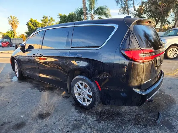 2C4RC1BG2RR147048 2024 CHRYSLER PACIFICA - Image 2