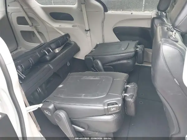 2C4RC1BG2RR165579 2024 CHRYSLER PACIFICA - Image 8