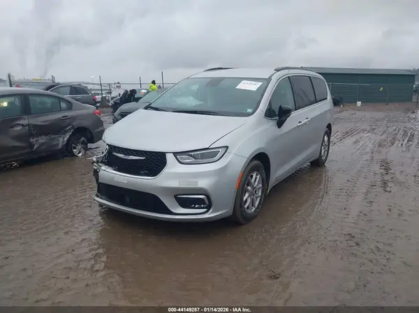 2C4RC1BG2RR184472 2024 CHRYSLER PACIFICA - Image 2