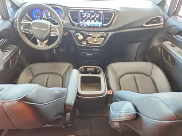 2C4RC1BG2SR502595 2025 CHRYSLER PACIFICA - Image 8