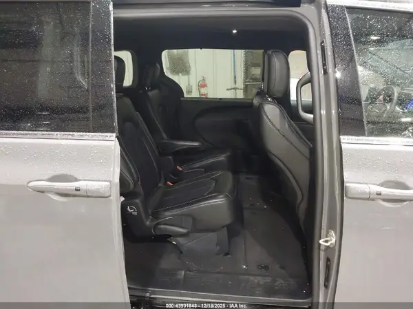 2C4RC1BG2SR504587 2025 CHRYSLER PACIFICA - Image 8