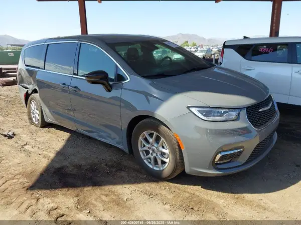 2C4RC1BG2SR543678 2025 CHRYSLER PACIFICA - Image 1