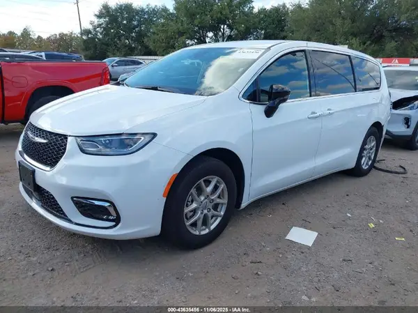 2C4RC1BG2SR545124 2025 CHRYSLER PACIFICA - Image 2