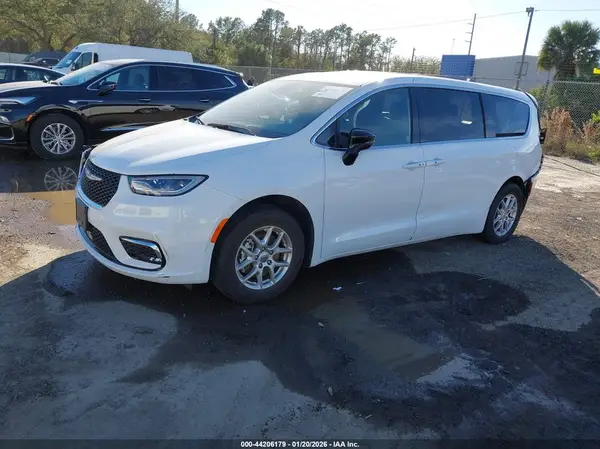 2C4RC1BG2SR548220 2025 CHRYSLER PACIFICA - Image 2