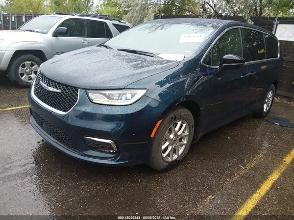 2C4RC1BG2SR551733 2025 CHRYSLER PACIFICA - Image 2