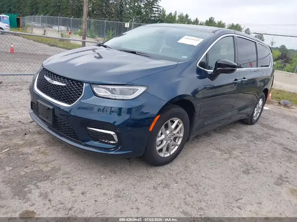 2C4RC1BG2SR554728 2025 CHRYSLER PACIFICA - Image 2
