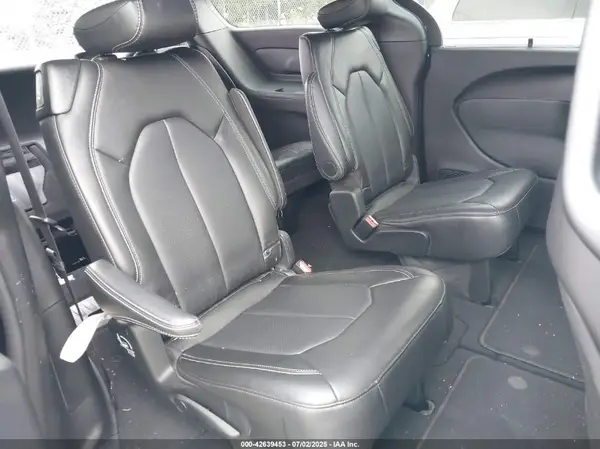 2C4RC1BG2SR554728 2025 CHRYSLER PACIFICA - Image 8
