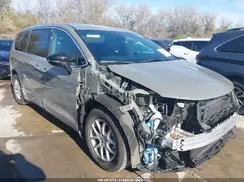 2C4RC1BG2SR556009 2025 CHRYSLER PACIFICA