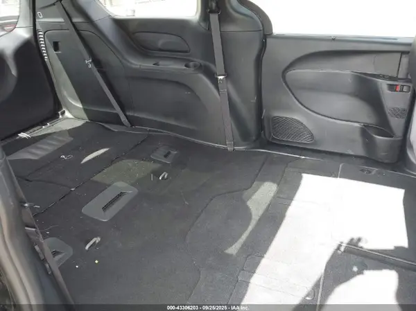 2C4RC1BG2SR570301 2025 CHRYSLER PACIFICA - Image 8