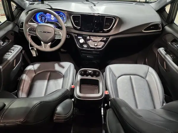 2C4RC1BG2SR570346 2025 CHRYSLER PACIFICA - Image 8