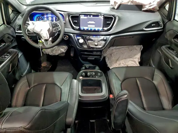 2C4RC1BG2SR584327 2025 CHRYSLER PACIFICA - Image 8