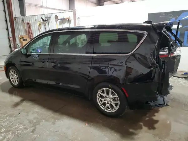 2C4RC1BG2SR614586 2025 CHRYSLER PACIFICA - Image 2
