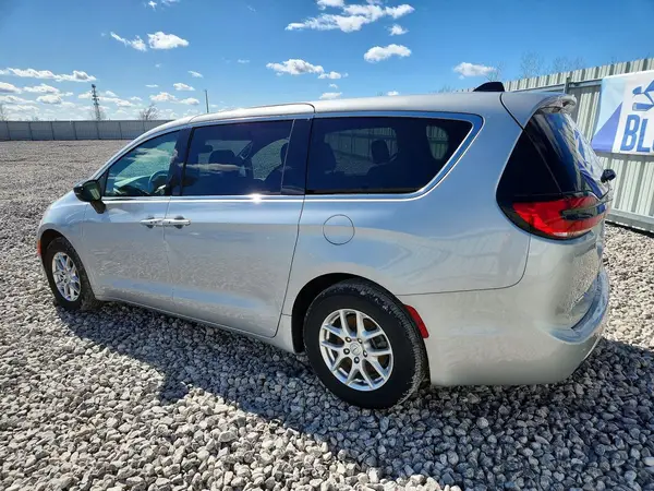 2C4RC1BG2TR168974 2026 CHRYSLER PACIFICA - Image 2
