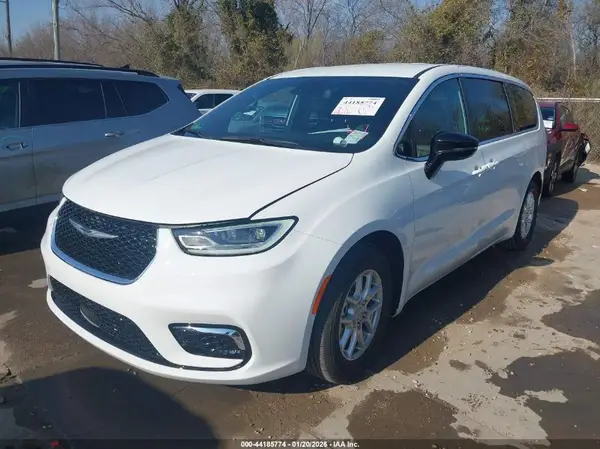 2C4RC1BG2TR186326 2026 CHRYSLER PACIFICA - Image 2