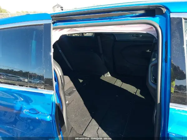 2C4RC1BG2TR203965 2026 CHRYSLER PACIFICA - Image 8