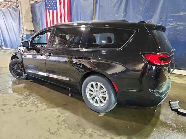 2C4RC1BG2TR267763 2026 CHRYSLER PACIFICA - Image 2