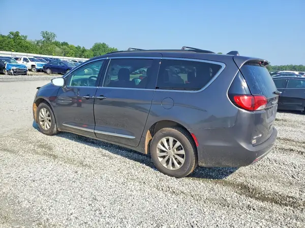 2C4RC1BG3HR506681 2017 CHRYSLER PACIFICA - Image 2