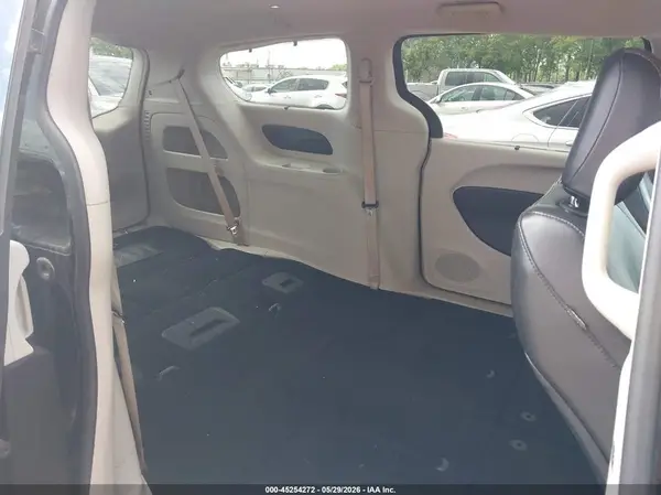 2C4RC1BG3HR508723 2017 CHRYSLER PACIFICA - Image 8