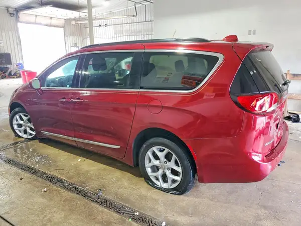 2C4RC1BG3HR510083 2017 CHRYSLER PACIFICA - Image 2