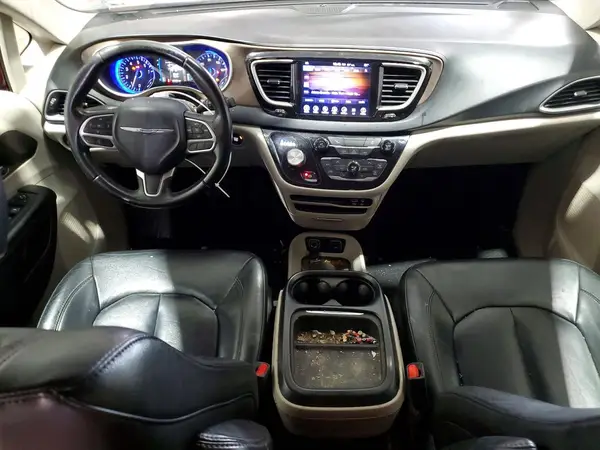 2C4RC1BG3HR510083 2017 CHRYSLER PACIFICA - Image 8