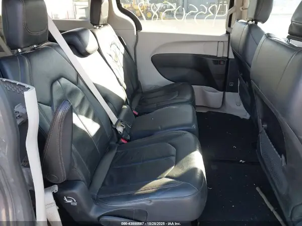 2C4RC1BG3HR517079 2017 CHRYSLER PACIFICA - Image 8
