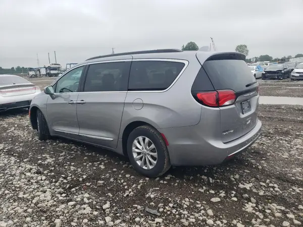 2C4RC1BG3HR524503 2017 CHRYSLER PACIFICA - Image 2