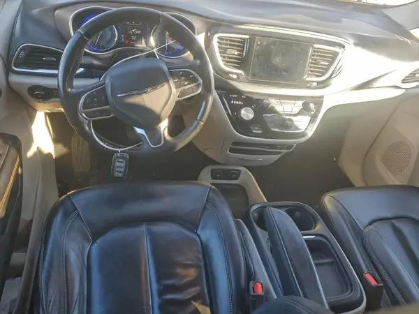 2C4RC1BG3HR526901 2017 CHRYSLER PACIFICA - Image 8