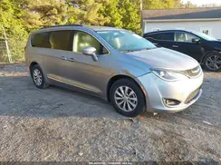2C4RC1BG3HR526994 2017 CHRYSLER PACIFICA