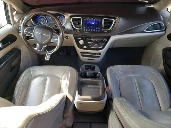 2C4RC1BG3HR538806 2017 CHRYSLER PACIFICA - Image 8