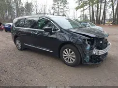 2C4RC1BG3HR539101 2017 CHRYSLER PACIFICA