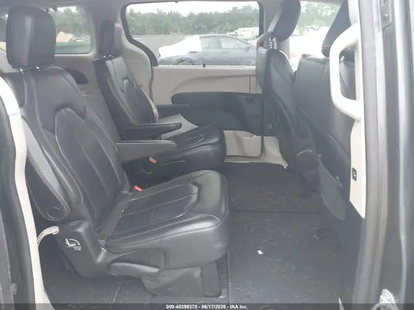 2C4RC1BG3HR539647 2017 CHRYSLER PACIFICA - Image 8