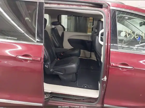 2C4RC1BG3HR539874 2017 CHRYSLER PACIFICA - Image 8