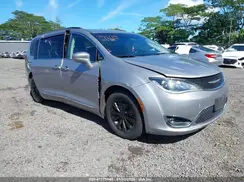 2C4RC1BG3HR540698 2017 CHRYSLER PACIFICA