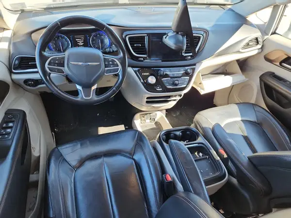 2C4RC1BG3HR543889 2017 CHRYSLER PACIFICA - Image 8